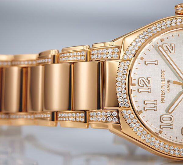 Nuevo Twenty~4 Automático de Patek Philippe Ref. 7300/1201R-001