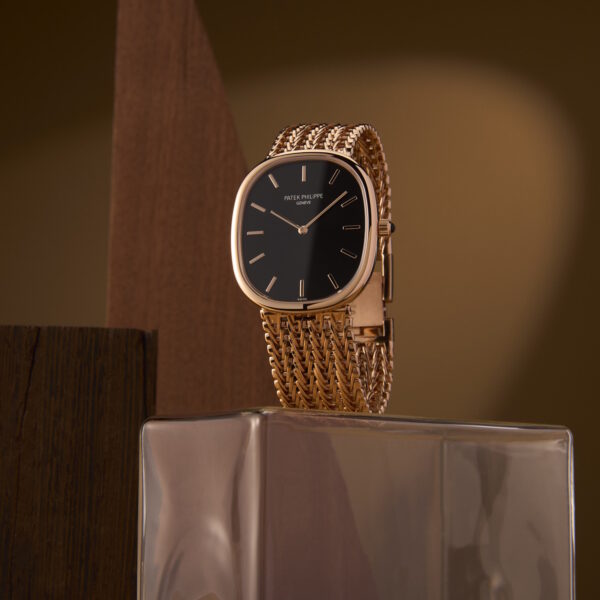 Golden Ellipse 5738/1R de Patek Philippe
