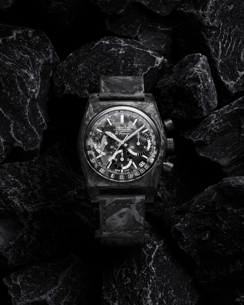 Chronomaster Revival A3818 Cover Girl Carbon