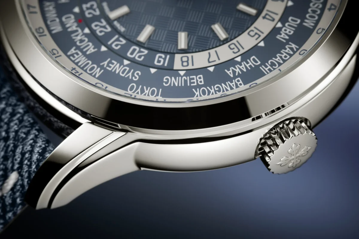 Patek Philippe Hora Universal 5330G-001